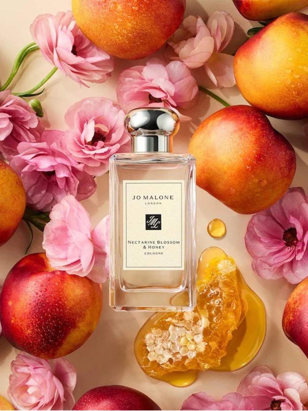 Jo Malone London 
Nectarine Blossom & Honey  with Peach 100ml